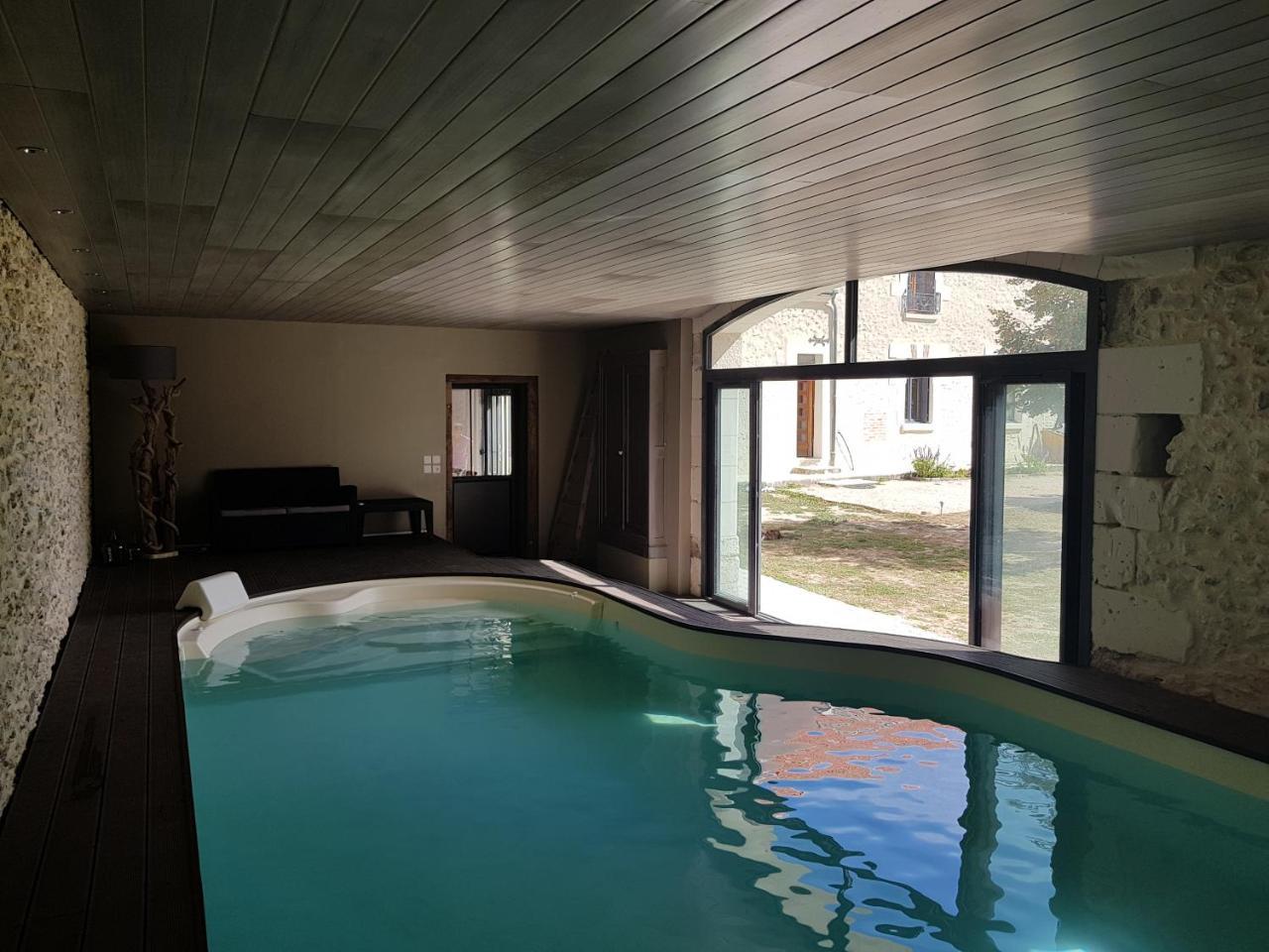Le Clos De La Briollerie Hotel Tauxigny Kültér fotó